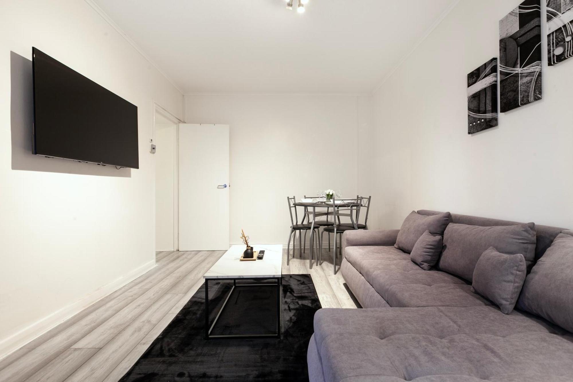 Beautiful One Bedroom Flat In Scott Ellis Gardens London Exterior photo